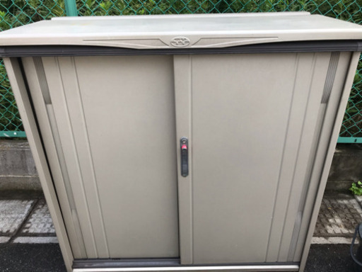 TY 小型物置 鍵2本付 簡易清掃済