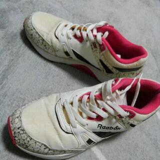 reebok  スニーカー　27cm