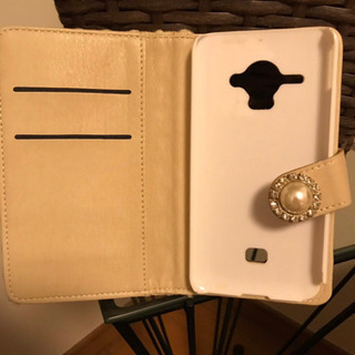 SHL22 AQUOS 手帳型カバーの画像