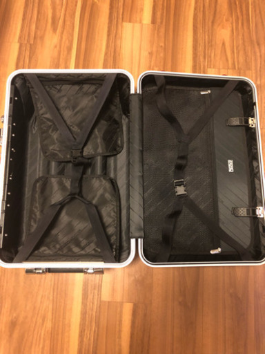 ゼロハリバートン スーツケース 機内持ち込み可能サイズ ポリカ レッド