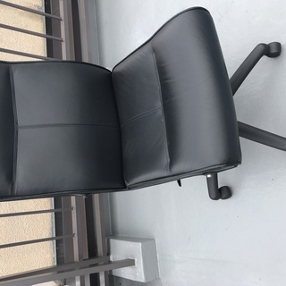 中古　オフィス用チェア　