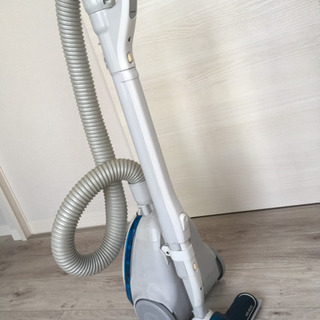 掃除機 TOSHIBAの画像