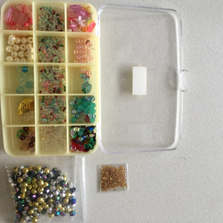 ビーズ、スパンコールの画像