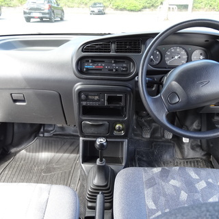 鳥取発、ダイハツ L700V ミラ バン 2ドア 5MT 2WD 車庫保管64000Kmワンオーナー無改造ノーマル車両 の画像