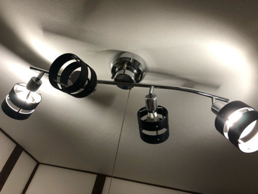 シーリングスポットライト 黒 4連 LED電球付きお買い得