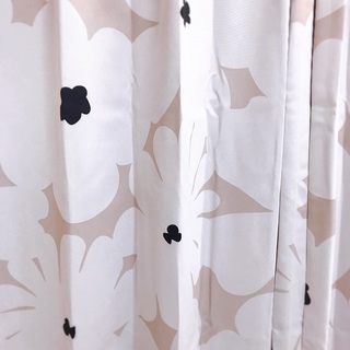 カーテン 北欧デザインの画像