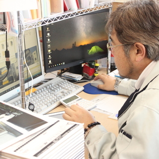 【施工管理☆営業スタッフ大募集】アットホームな雰囲気で、やりがい...
