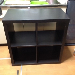 イケアのカラックスシェルフ棚の画像