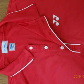 YONEX  バドミントン　ユニフォーム(ウェア)赤の画像