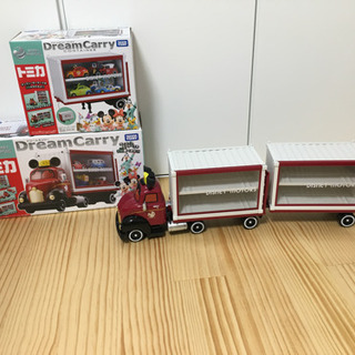 トミカ ディズニーモータースのドリームキャリーとドリームキャリー...