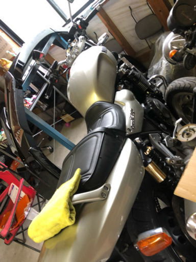 XJR1200 フロント事故車です。