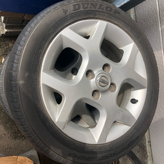 日産キューブ純正になります。