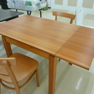 unicoウニコ 伸長式ダイニングテーブル 2人用 オーク材 札幌市 清田区