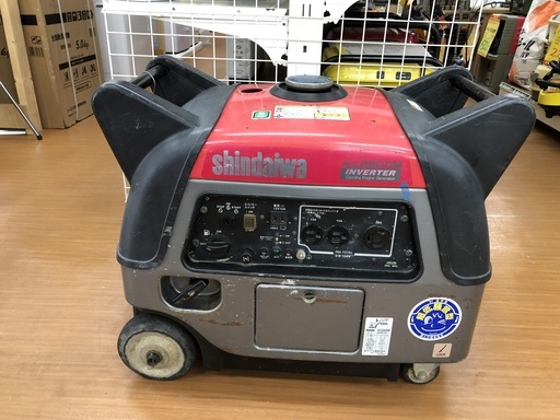 新ダイワ　TEG2800M　インバーター発電機　中古品