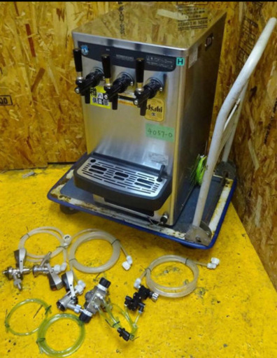 （4057-0）ホシザキ　3口生ビールサーバー　ディスペンサー　セット　厨房　飲料　中古品　ＤＢＦ－68ＴＤ