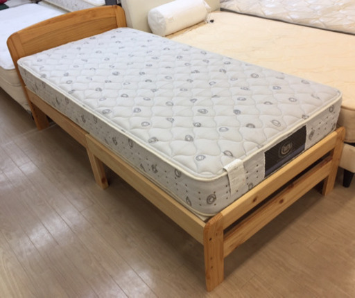 シングルベッド