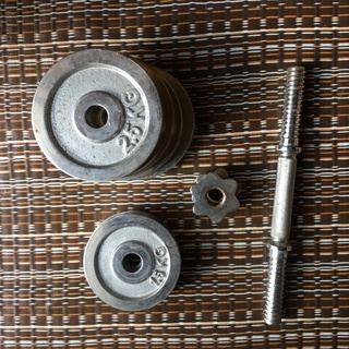 ダンベル。　譲ります。