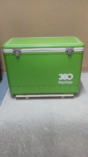DAIWA クーラーボックス 38L