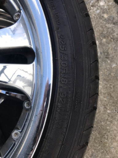 18インチ☆タイヤホイール4本