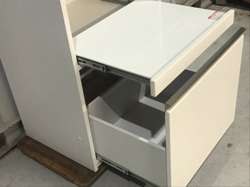 超美品！ニトリ レンジボード◇食器棚◇静かに閉まる扉◇キッチンボード◇ジョイン60