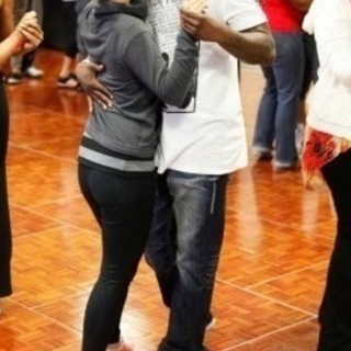 0から始める !! サルサ ペアダンス お昼間に余裕がある方 9月9日　月曜日　10：50～11：50の画像