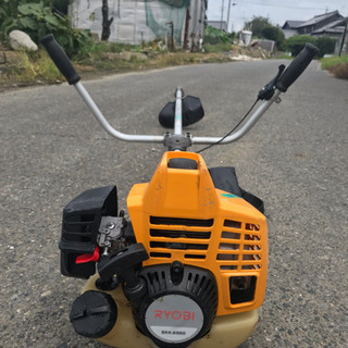 RYOBI リョービ エンジン刈払機 EKK-2350T K軽スタート 草刈機/農業/園芸/造園 管理番号83102 RYOBI リョービ エンジン刈払機 EKK-2350T K軽スタート 草刈機/農業