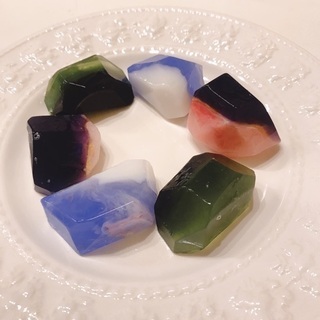 💎宝石石鹸🧙‍♀️1人2500円のワークショップ💎の画像