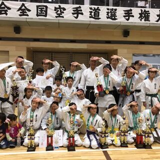 【見学・無料体験🆗】練習生募集‼️【キッズ空手教室🍀】  の画像