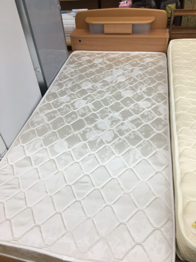 【トレファク摂津店 店頭限定】 シングルベッド入荷致しました！