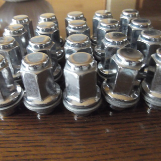 袋ナット20個の画像