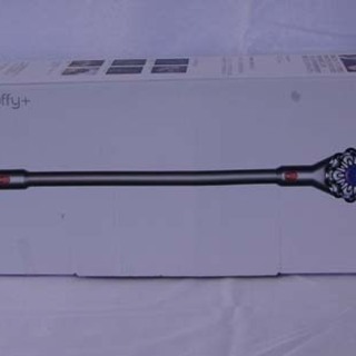 19K0178 4 dyson/ダイソン V8 Fluffy+ コードレススティッククリーナー 未使用 