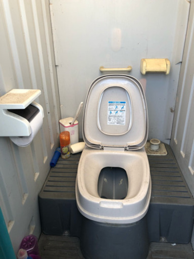 簡易水洗 仮設トイレ