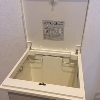 ゴミ箱 kcud クード スクエアプッシュペールの画像