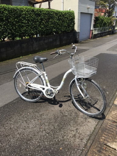 お取り引き感謝【前後新品タイヤ】２６インチ・オシャレ自転車・外装ギヤ・中古