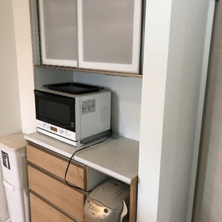 [お取引中]食器棚の画像