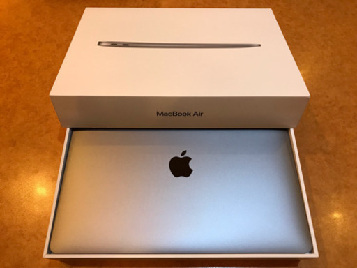 新品同様 MacBook Air 13インチ