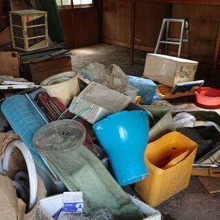 ゴミ屋敷·空き家·空き部屋·倉庫等の片付けお任せください。