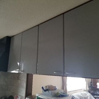吊り戸棚とレンジフード中古差し上げます