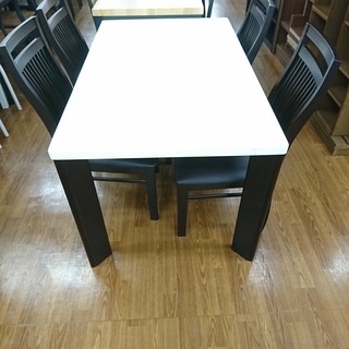 マナベインテリアハーツ　ダイニング5点セット　【トレファク　川越店】