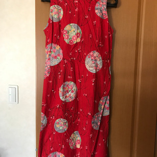 ハンドメイドワンピース(M)