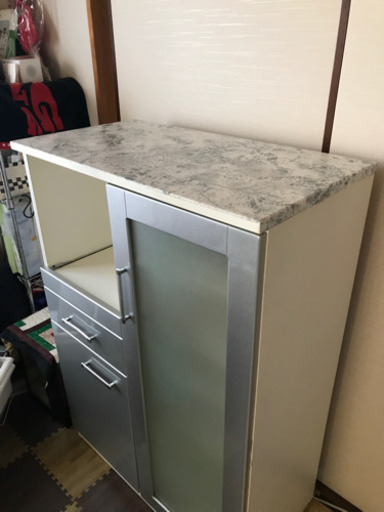 ニトリ 鏡面仕上げ❗️ミドルレンジボード食器収納家具