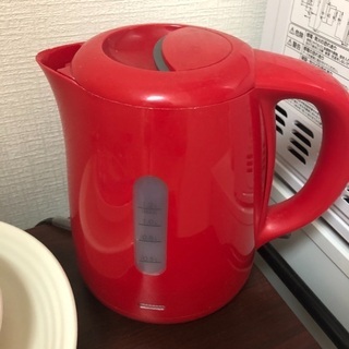 赤いケトル