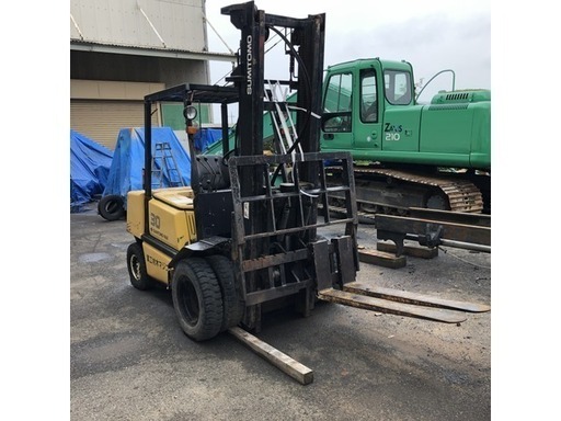 3.0t　住友　　ヒンジドフォーク　４ｍマスト　ディーゼル　アワー872ｈ