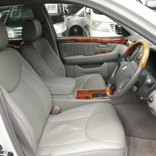 セルシオ タイプC 最大8万円値引きキャンペーン実施中！の画像