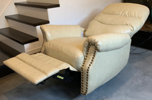 1人用電動リクライニングソファ インダストリアル 値下げしました！