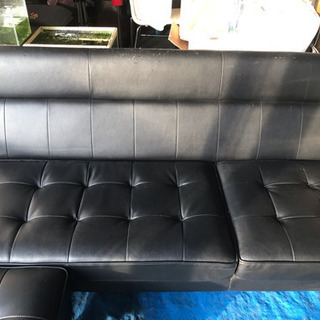 3人掛け レザーソファー ブラック オットマン付きの画像