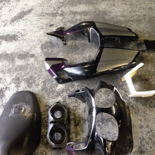 ホンダNS1カウルとシートセット。の画像