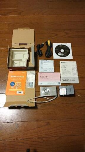 【発送料金のみで値下げします。デジタルカメラ】2010年購入  通電 撮影問題無し