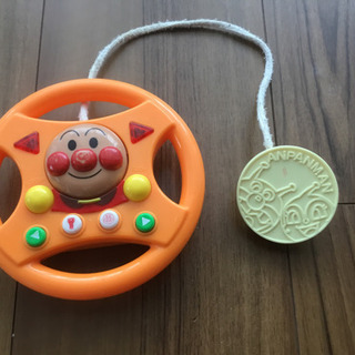 アンパンマンのハンドルのオモチャです