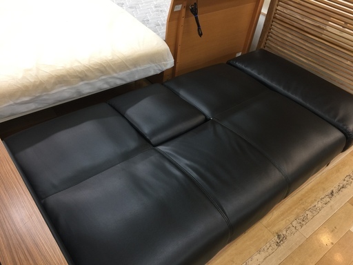 引き出し付レザーソファーベッド【トレファク　岸和田】